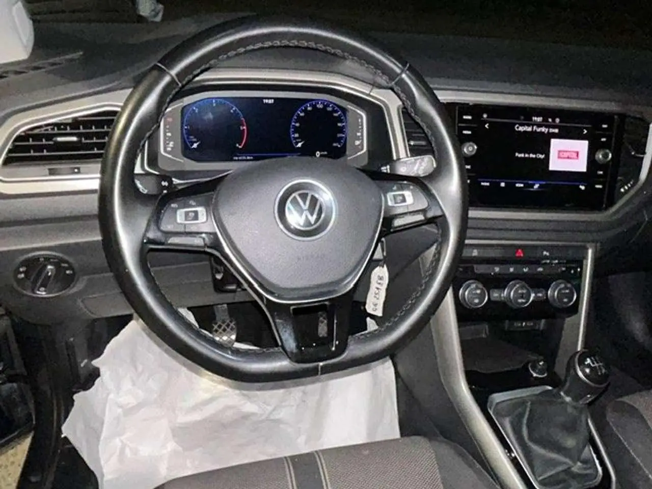 Photo 1 : Volkswagen T-roc 2021 Diesel