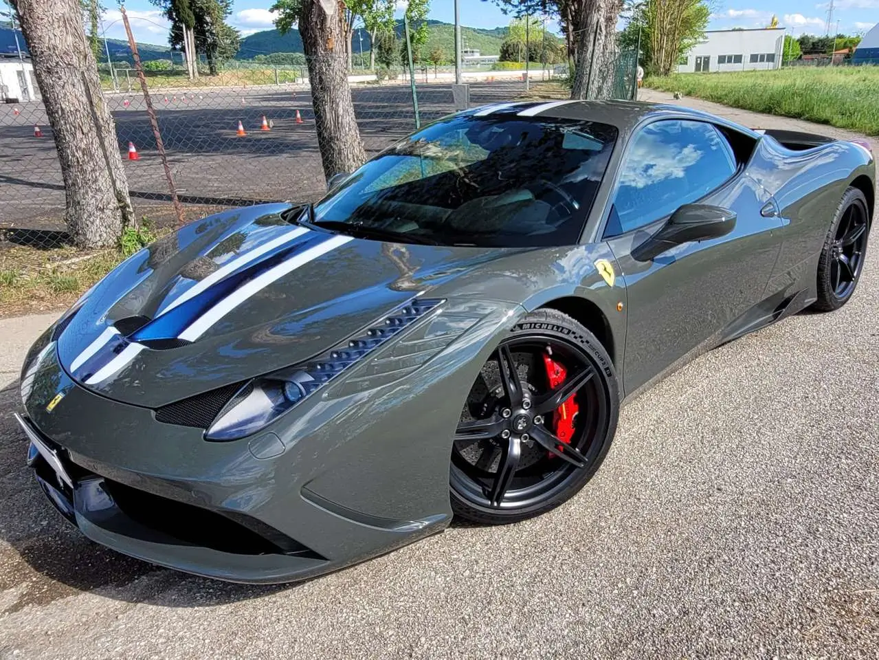 Photo 1 : Ferrari 458 2015 Essence