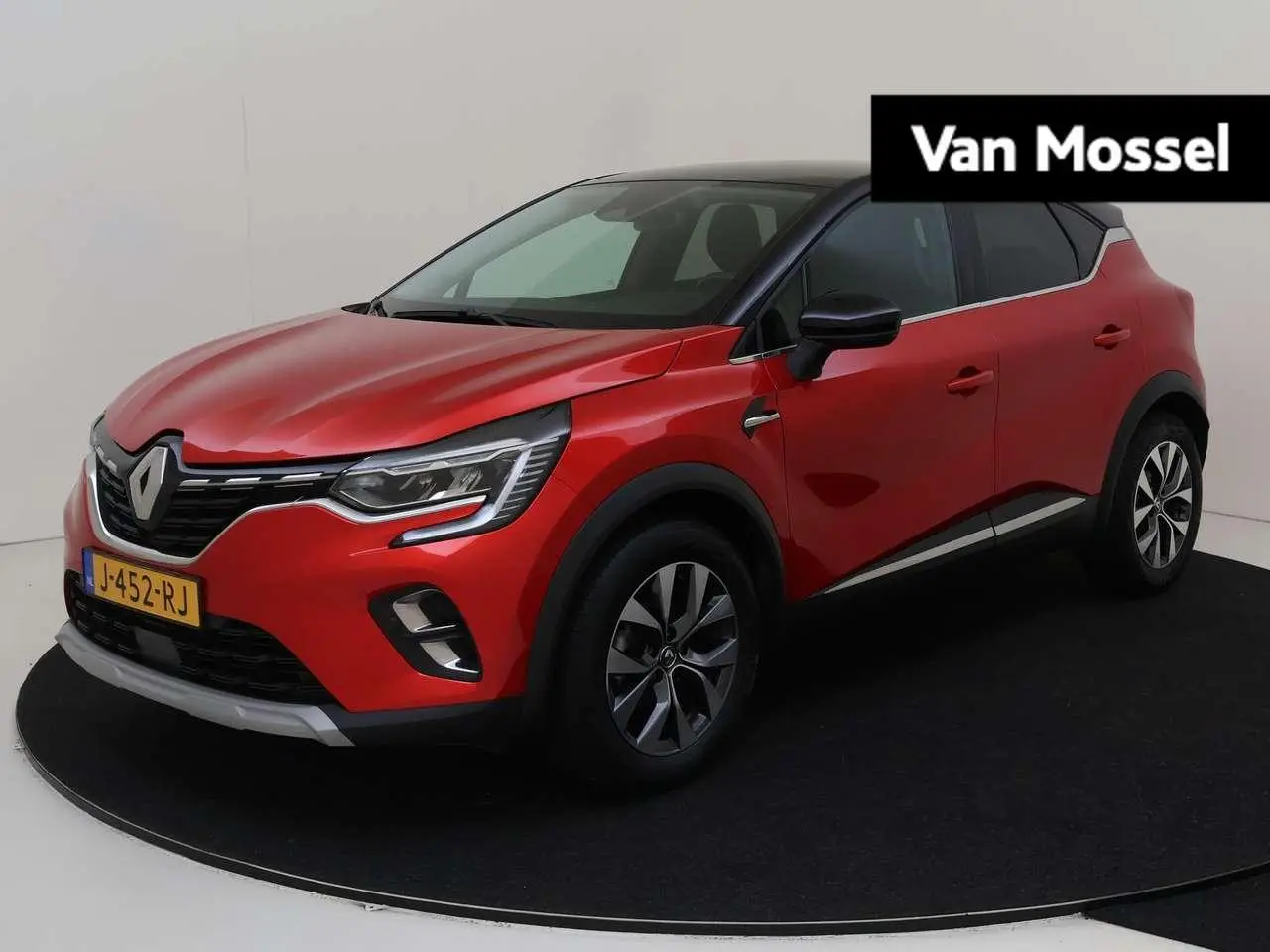 Photo 1 : Renault Captur 2020 Essence