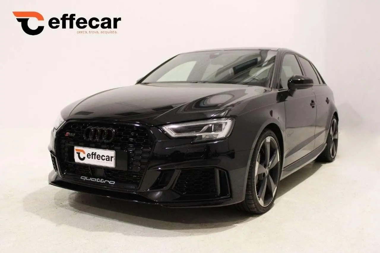 Photo 1 : Audi Rs3 2019 Essence