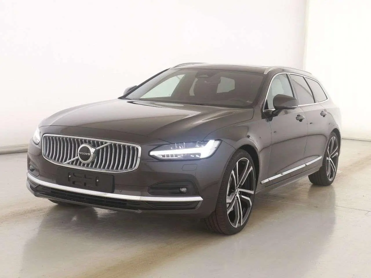 Photo 1 : Volvo V90 2023 Hybride