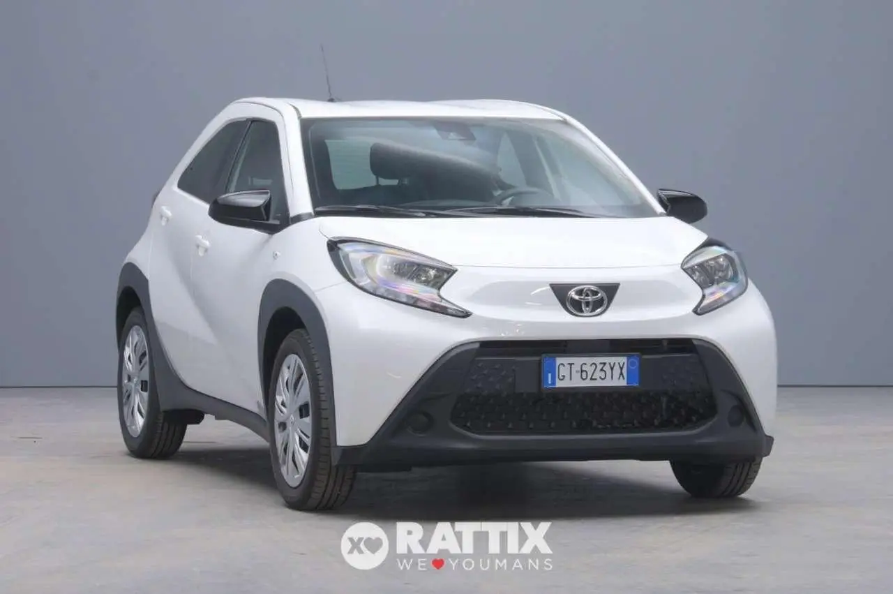 Photo 1 : Toyota Aygo X 2024 Essence