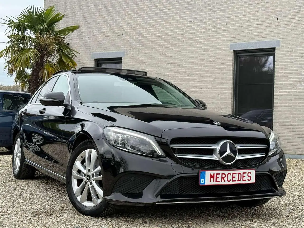 Photo 1 : Mercedes-benz Classe C 2019 Petrol