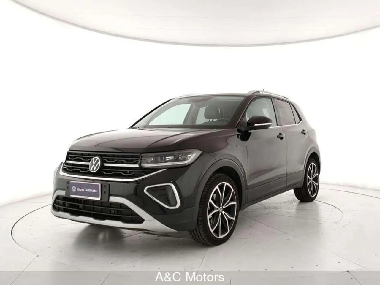 Photo 1 : Volkswagen T-cross 2024 Essence