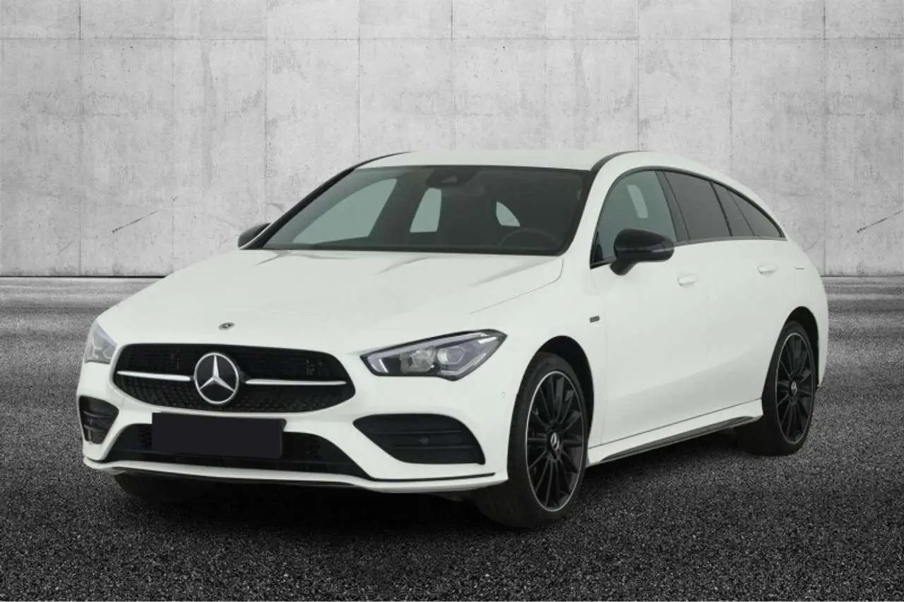 Photo 1 : Mercedes-benz Classe Cla 2020 Hybride