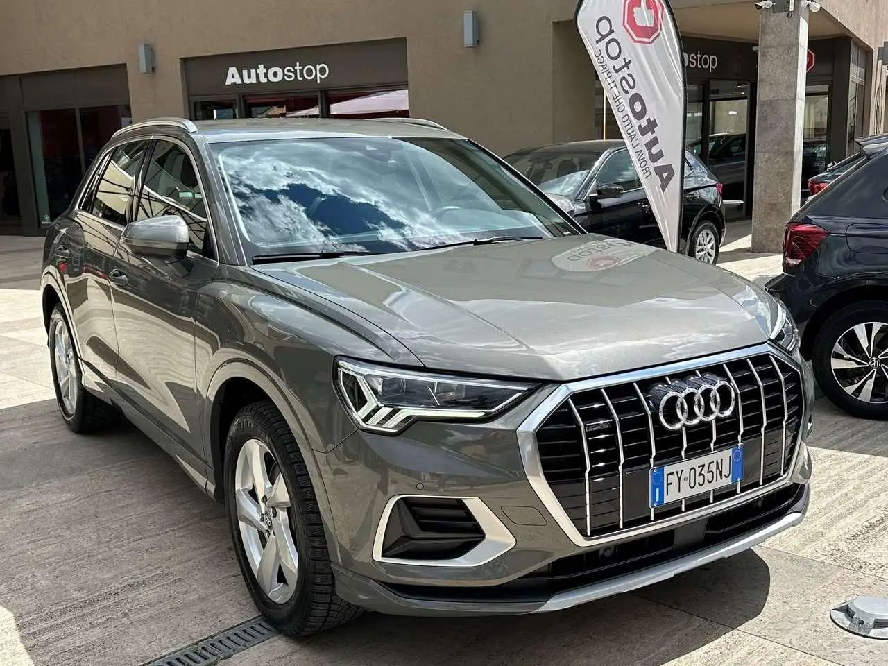 Photo 1 : Audi Q3 2019 Diesel