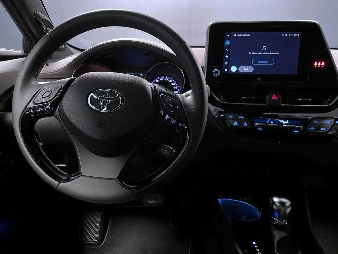 Photo 1 : Toyota C-hr 2023 Hybrid