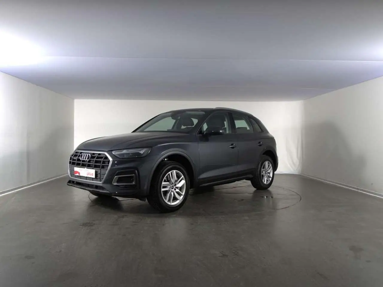 Photo 1 : Audi Q5 2024 Hybride