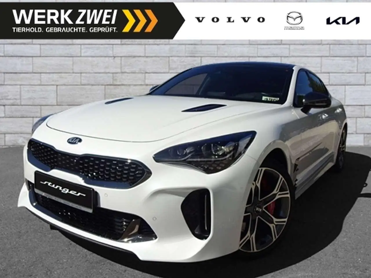 Photo 1 : Kia Stinger 2020 Petrol