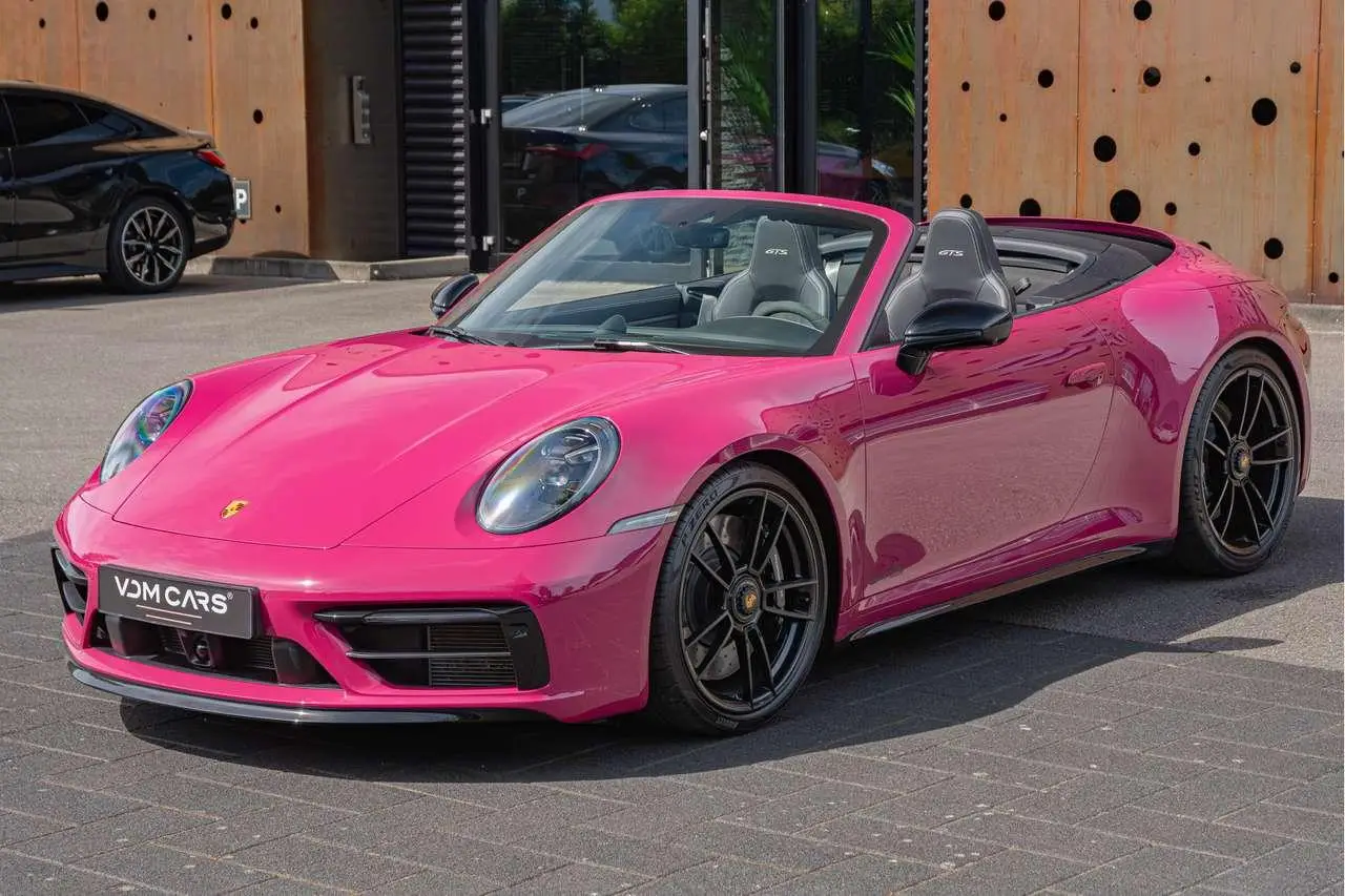 Photo 1 : Porsche 992 2023 Essence