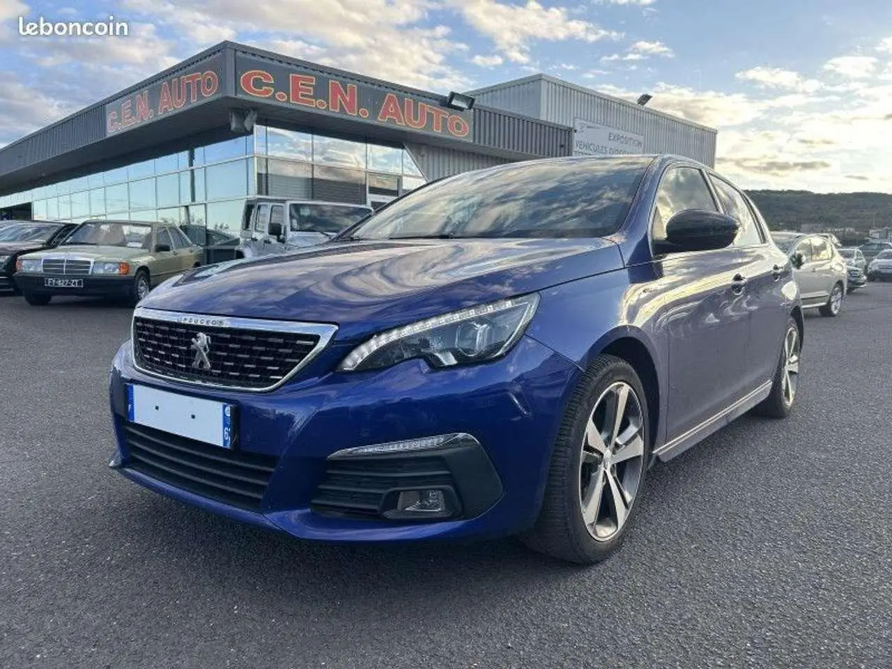 Photo 1 : Peugeot 308 2019 Petrol