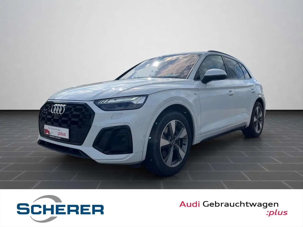 Photo 1 : Audi Q5 2021 Hybride