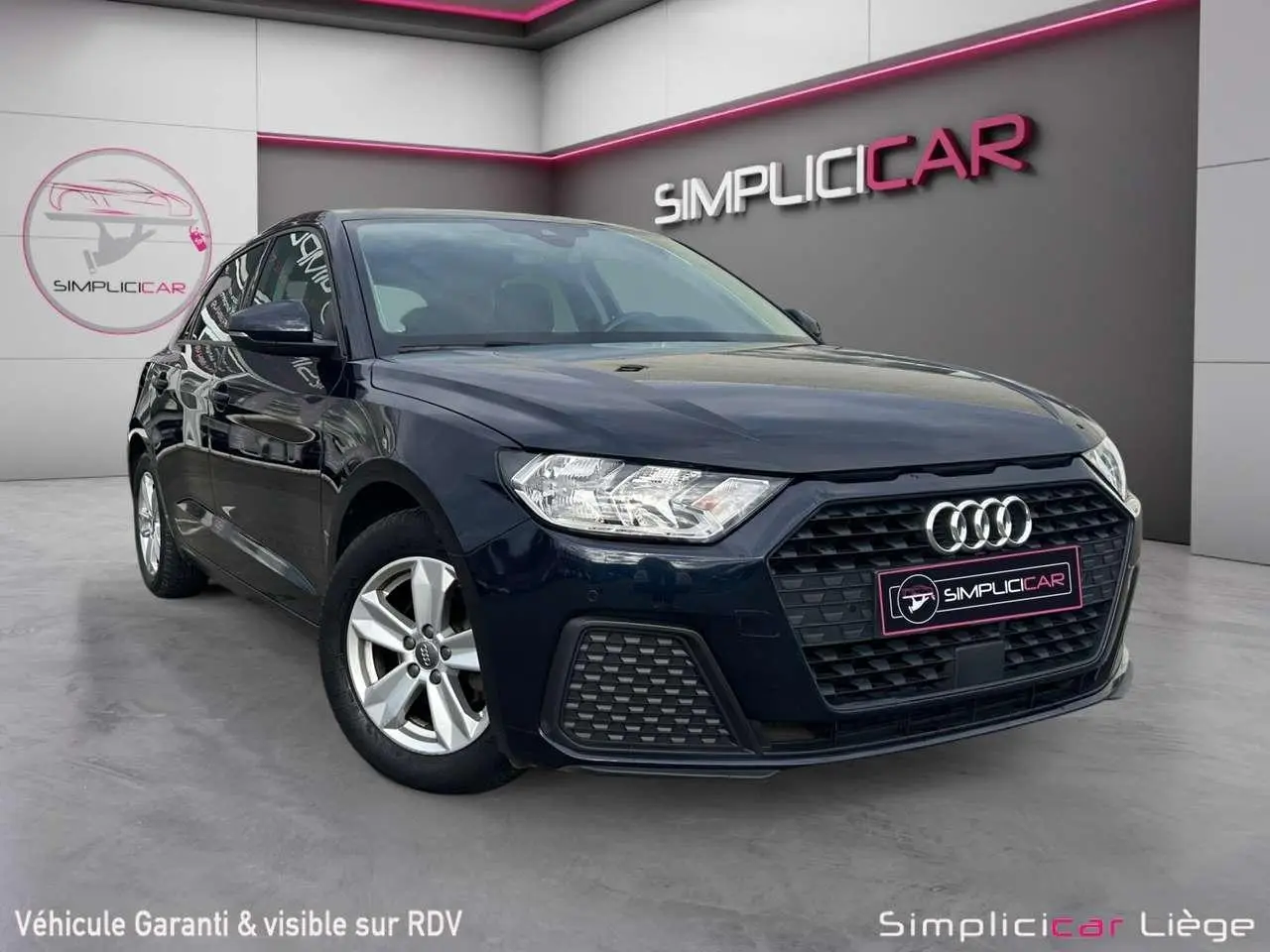 Photo 1 : Audi A1 2019 Essence