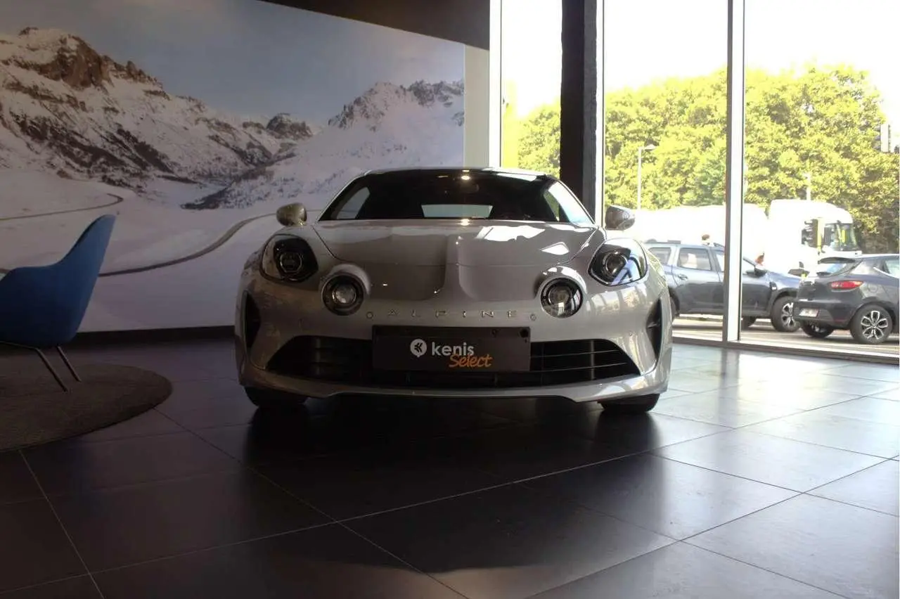 Photo 1 : Alpine A110 2022 Essence