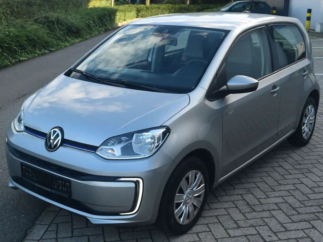 Photo 1 : Volkswagen Up! 2020 Electric