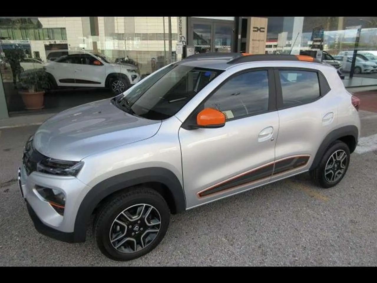 Photo 1 : Dacia Spring 2021 Electric