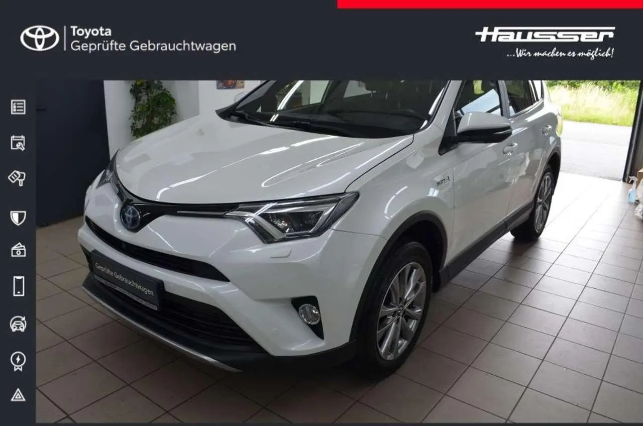 Photo 1 : Toyota Rav4 2017 Hybride