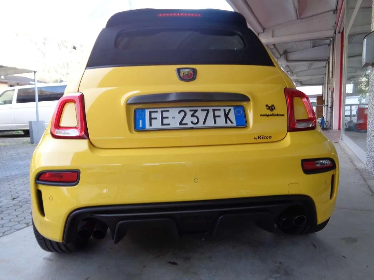 Photo 1 : Abarth 595 2016 Essence