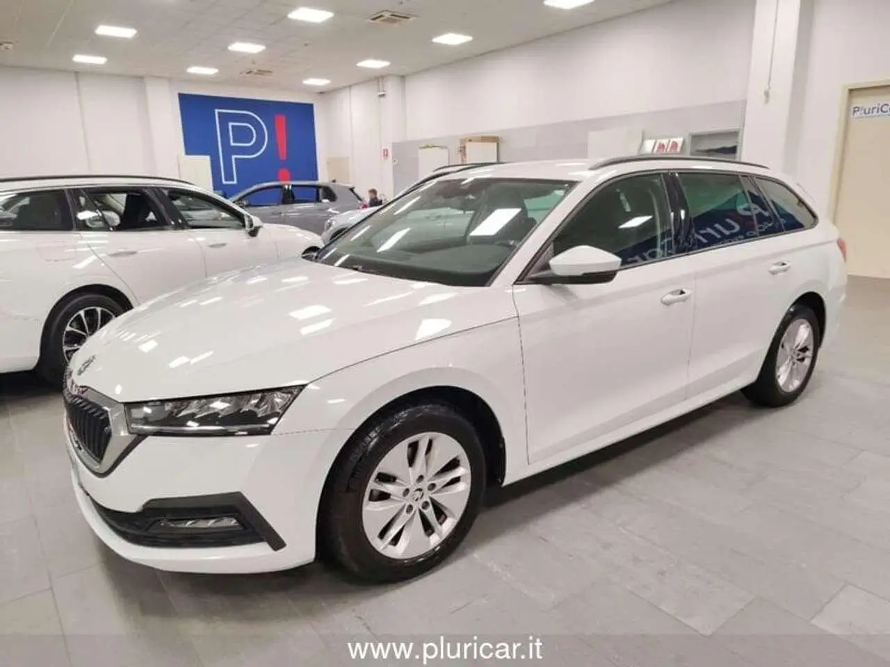 Photo 1 : Skoda Octavia 2021 Autres