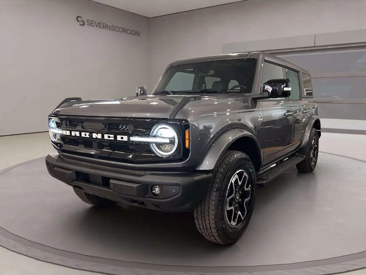 Photo 1 : Ford Bronco 2024 Petrol