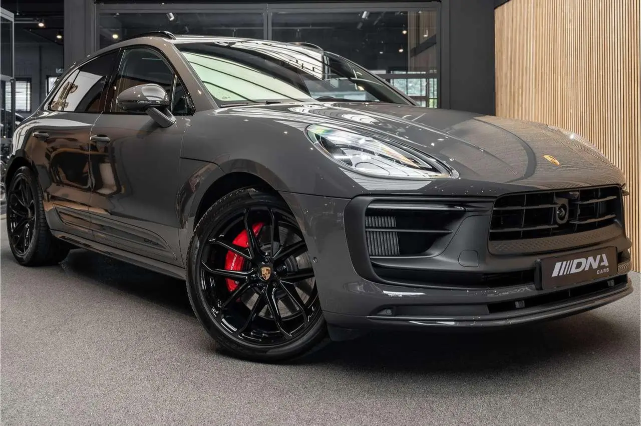 Photo 1 : Porsche Macan 2022 Petrol