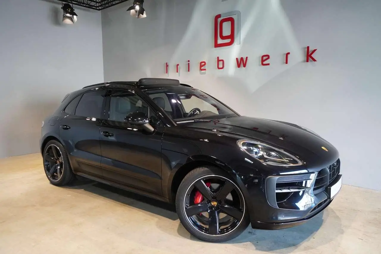 Photo 1 : Porsche Macan 2021 Essence