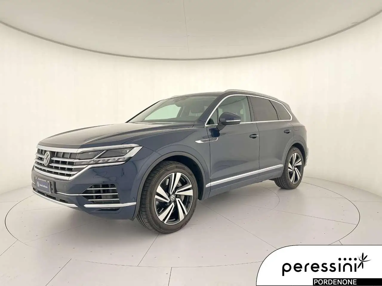 Photo 1 : Volkswagen Touareg 2023 Hybride