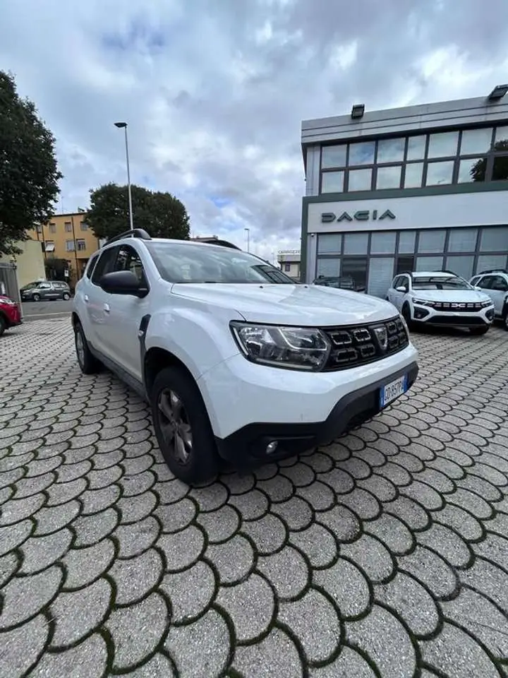 Photo 1 : Dacia Duster 2021 GPL