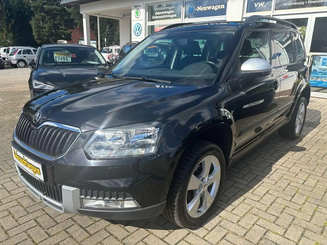 Photo 1 : Skoda Yeti 2015 Petrol