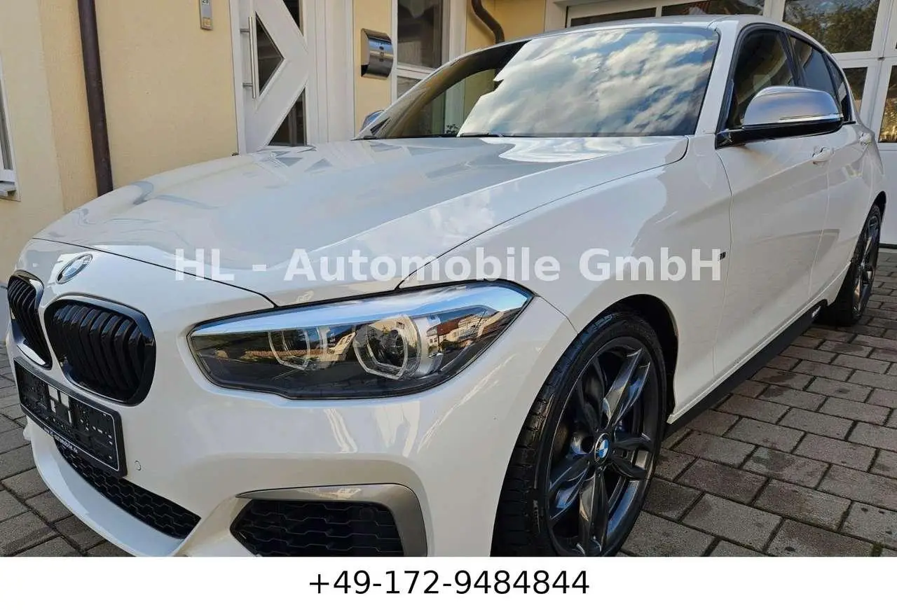 Photo 1 : Bmw Serie 1 2019 Petrol