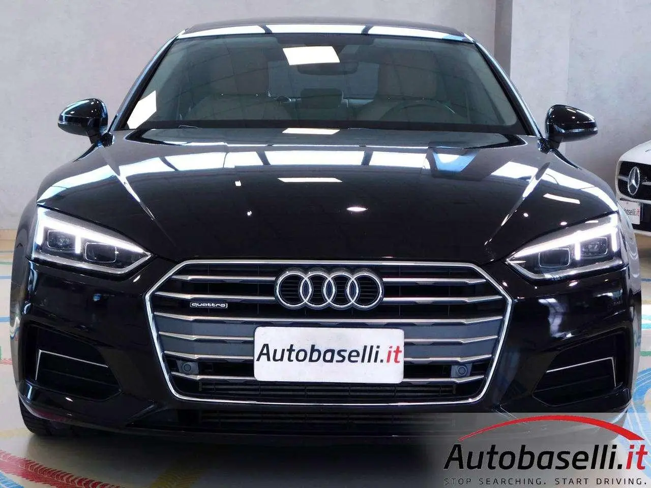 Photo 1 : Audi A5 2019 Petrol