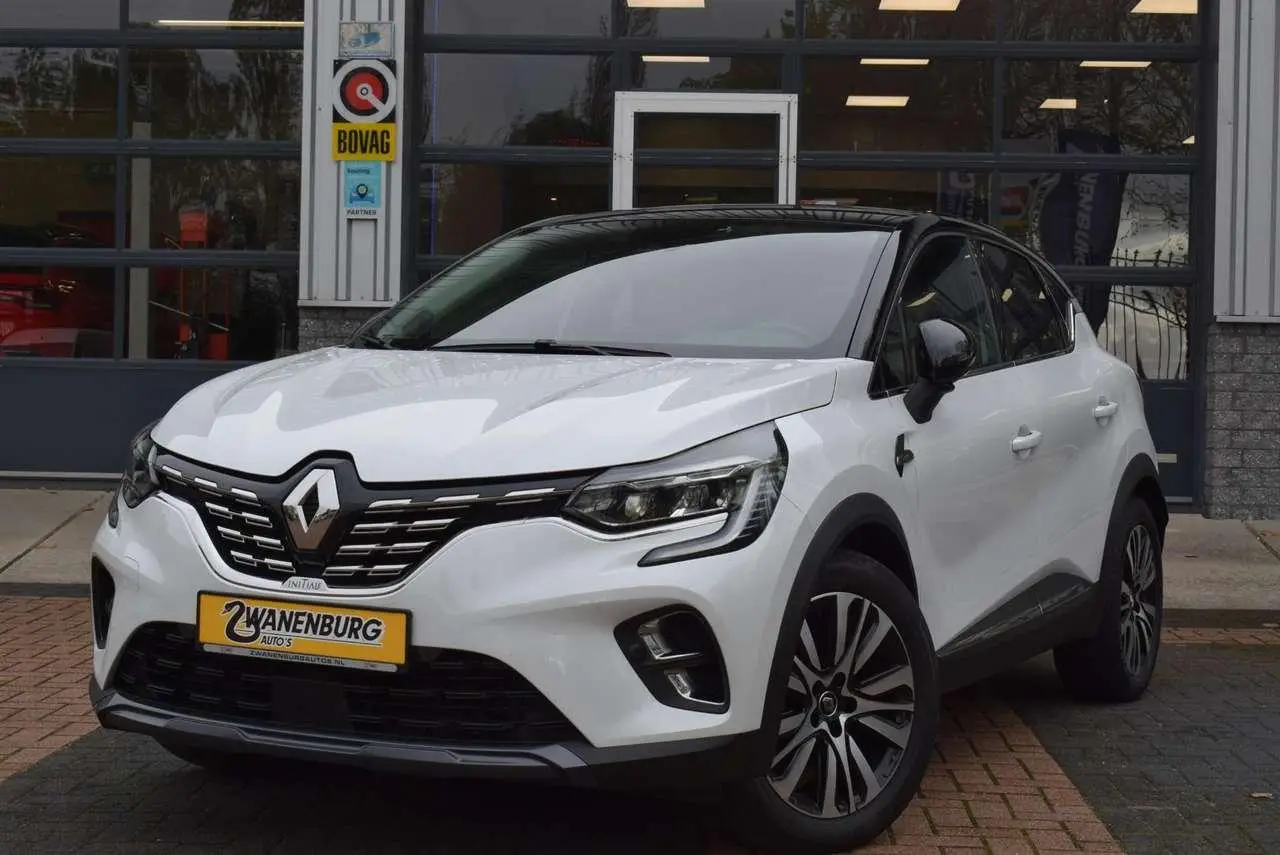 Photo 1 : Renault Captur 2021 Essence