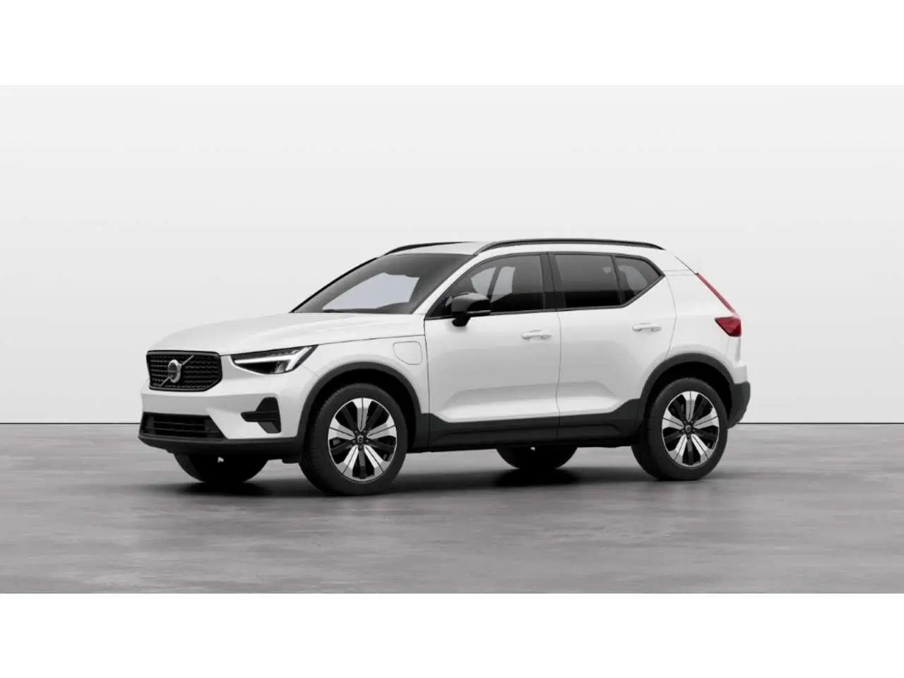 Photo 1 : Volvo Xc40 2024 Hybrid