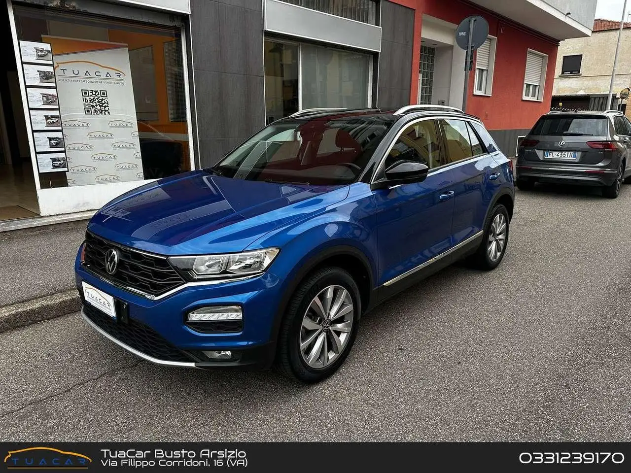 Photo 1 : Volkswagen T-roc 2021 Essence