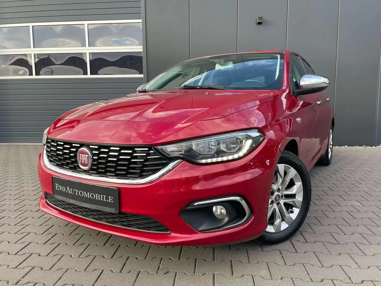 Photo 1 : Fiat Tipo 2016 Petrol