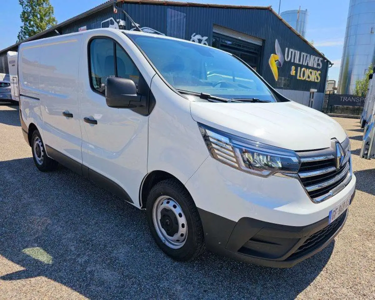 Photo 1 : Renault Trafic 2022 Diesel