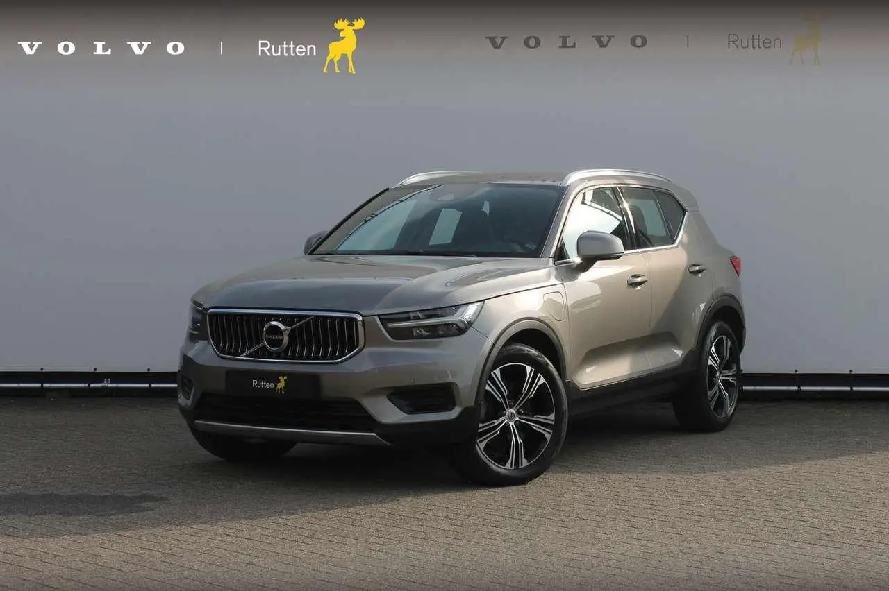 Photo 1 : Volvo Xc40 2022 Hybrid