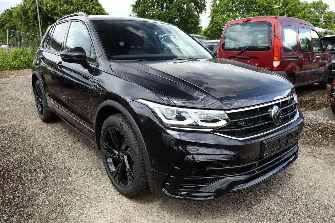 Photo 1 : Volkswagen Tiguan 2024 Essence