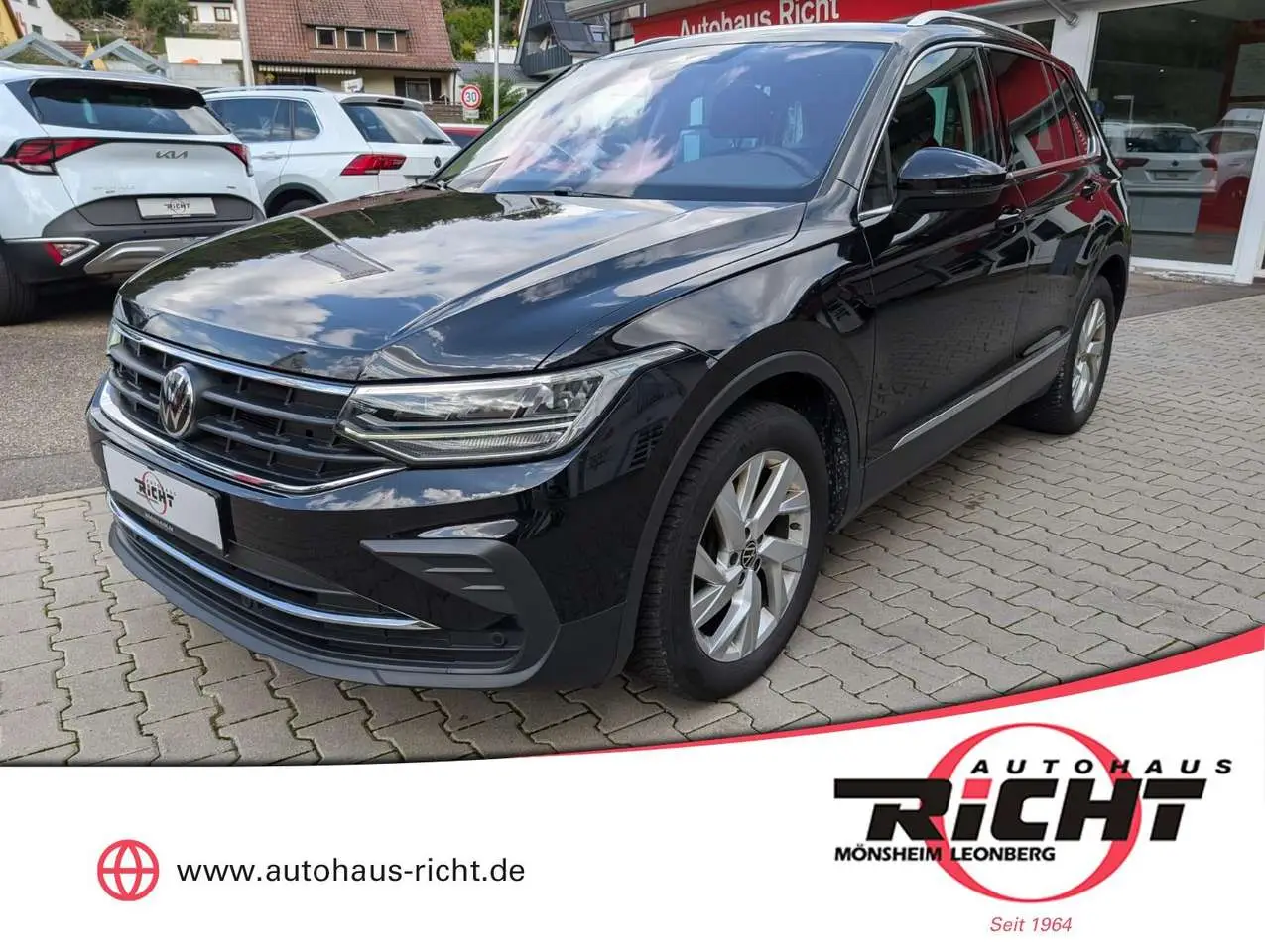 Photo 1 : Volkswagen Tiguan 2023 Essence