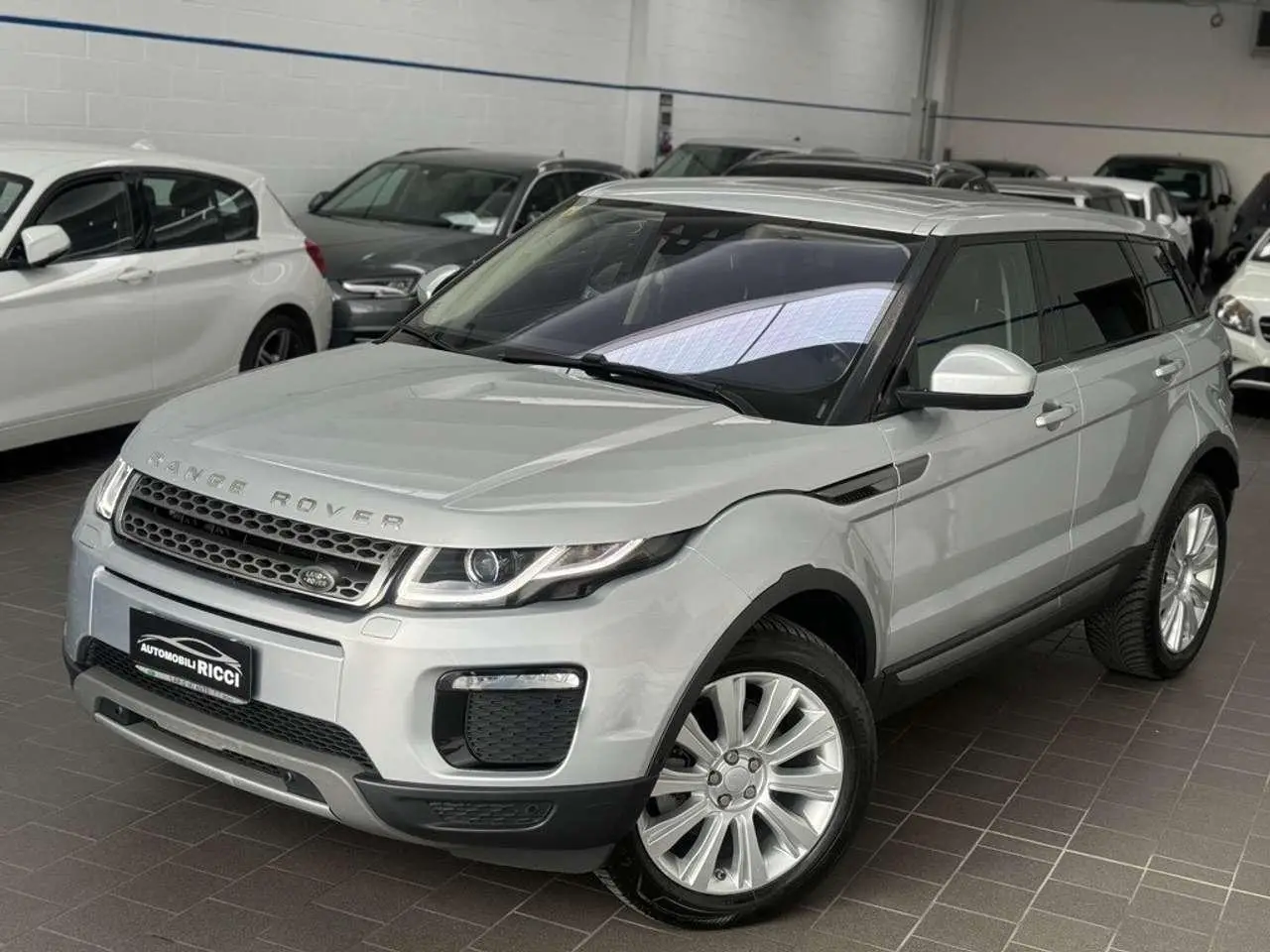 Photo 1 : Land Rover Range Rover Evoque 2017 Diesel