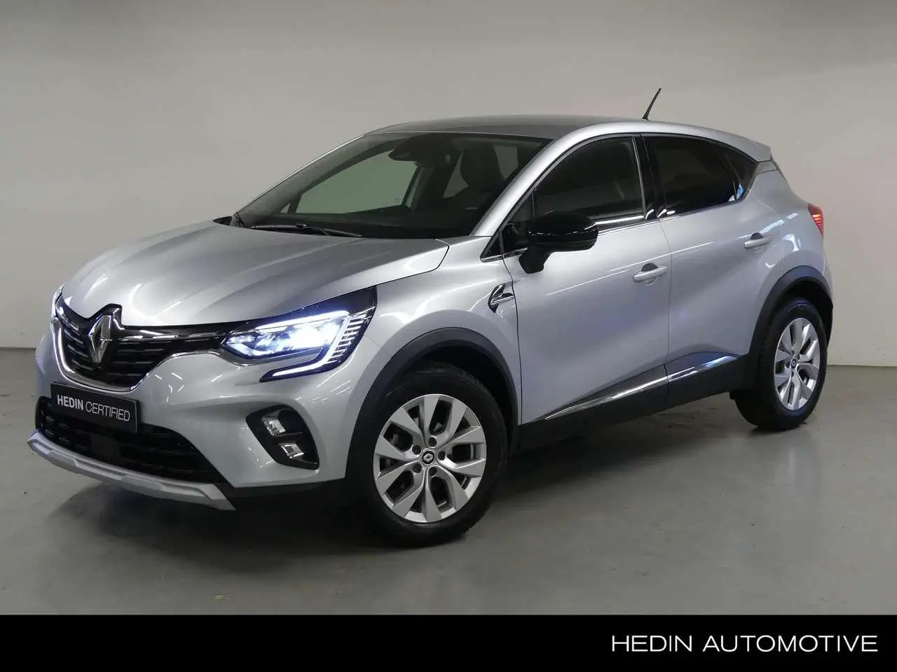 Photo 1 : Renault Captur 2021 Hybrid