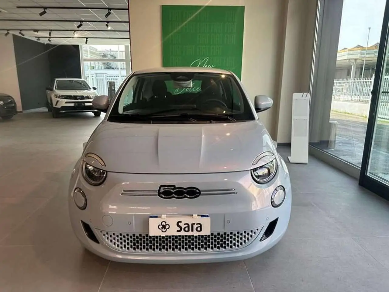 Photo 1 : Fiat 500 2023 Électrique