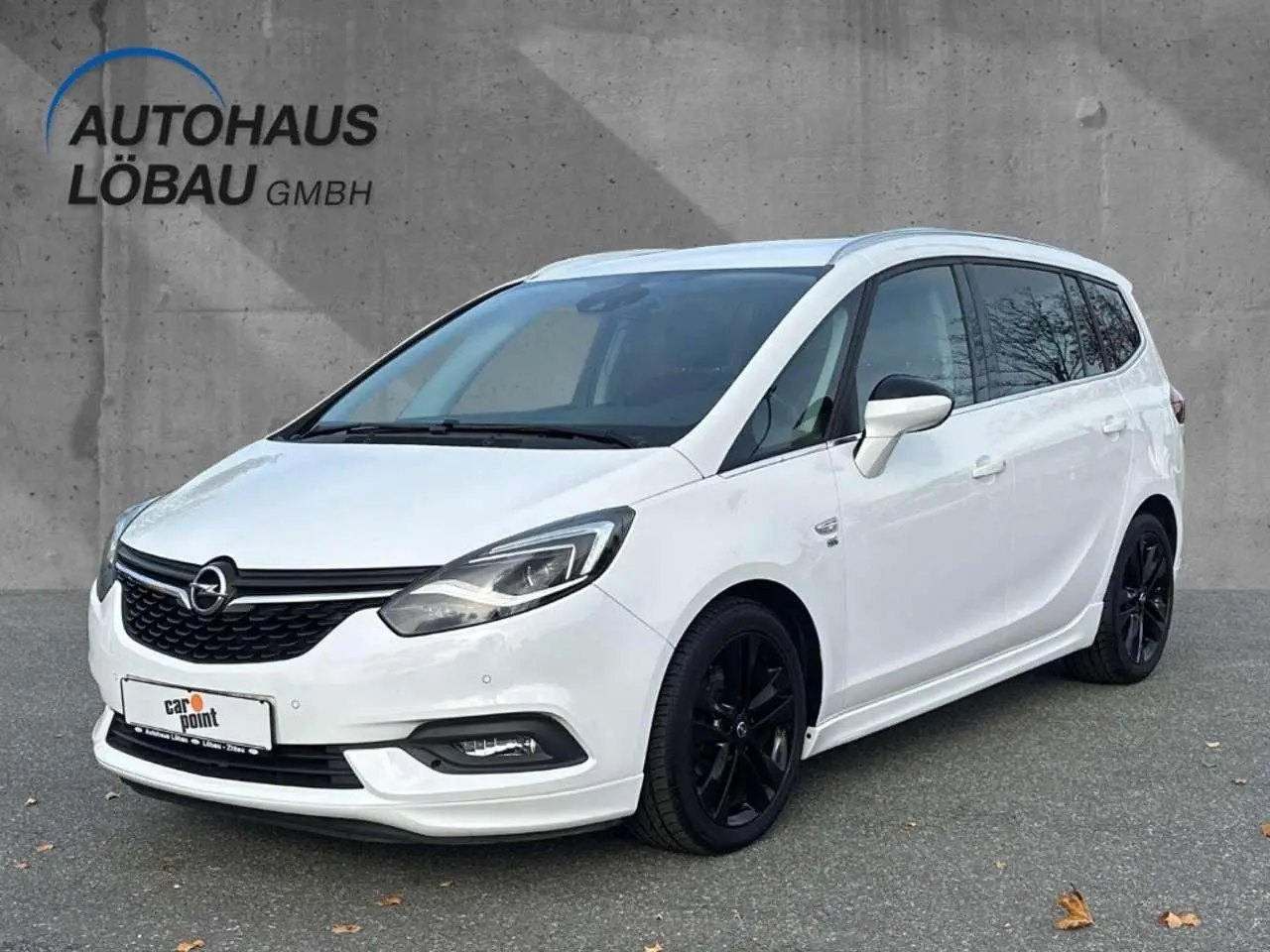 Photo 1 : Opel Zafira 2017 Petrol