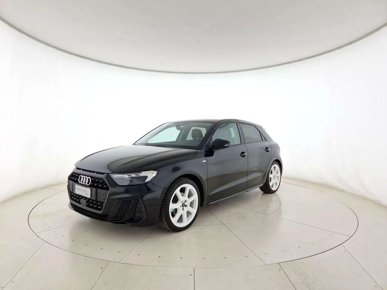 Photo 1 : Audi A1 2023 Petrol