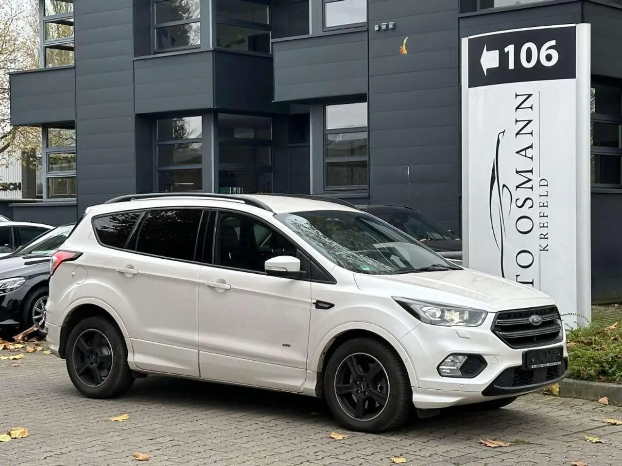 Photo 1 : Ford Kuga 2018 Petrol