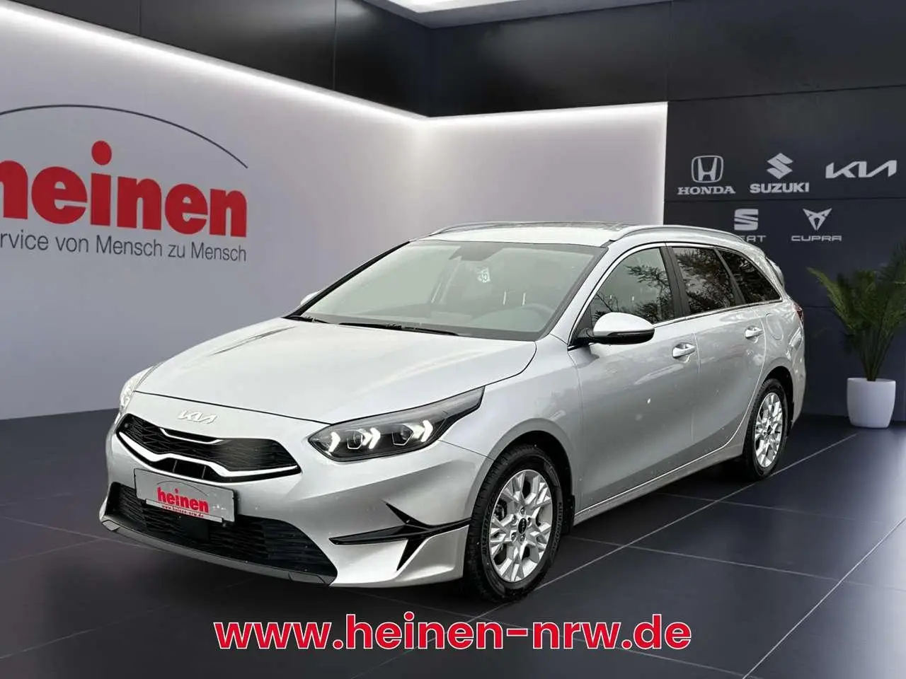 Photo 1 : Kia Ceed 2023 Petrol