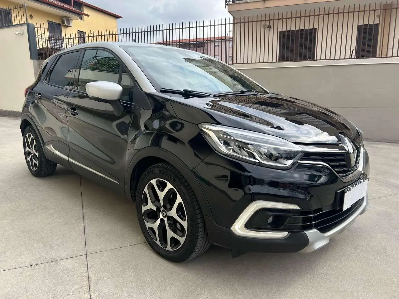 Photo 1 : Renault Captur 2018 Diesel