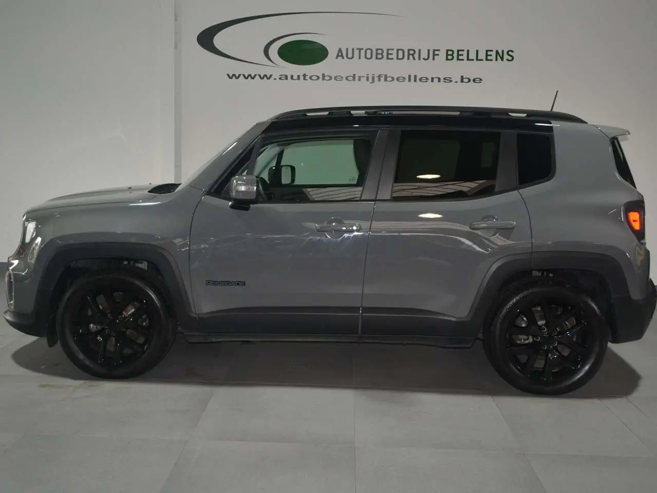 Photo 1 : Jeep Renegade 2022 Essence