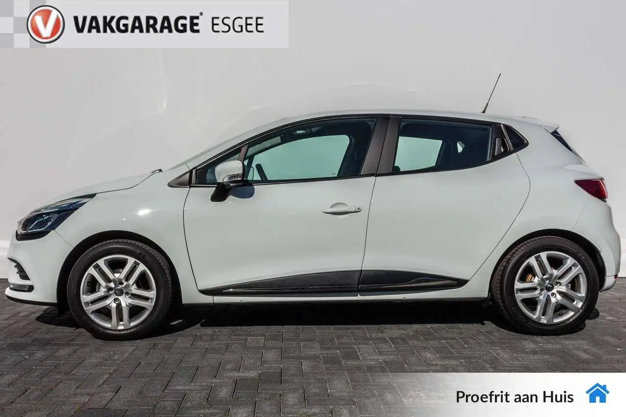 Photo 1 : Renault Clio 2018 Essence