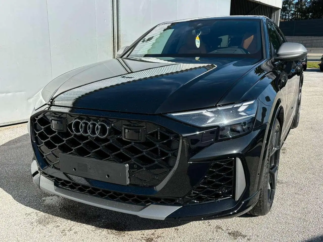 Photo 1 : Audi Rsq8 2024 Petrol